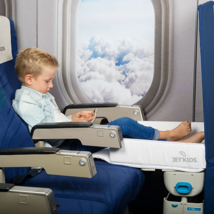 jetkids-bedbox-travel-bed-on-board